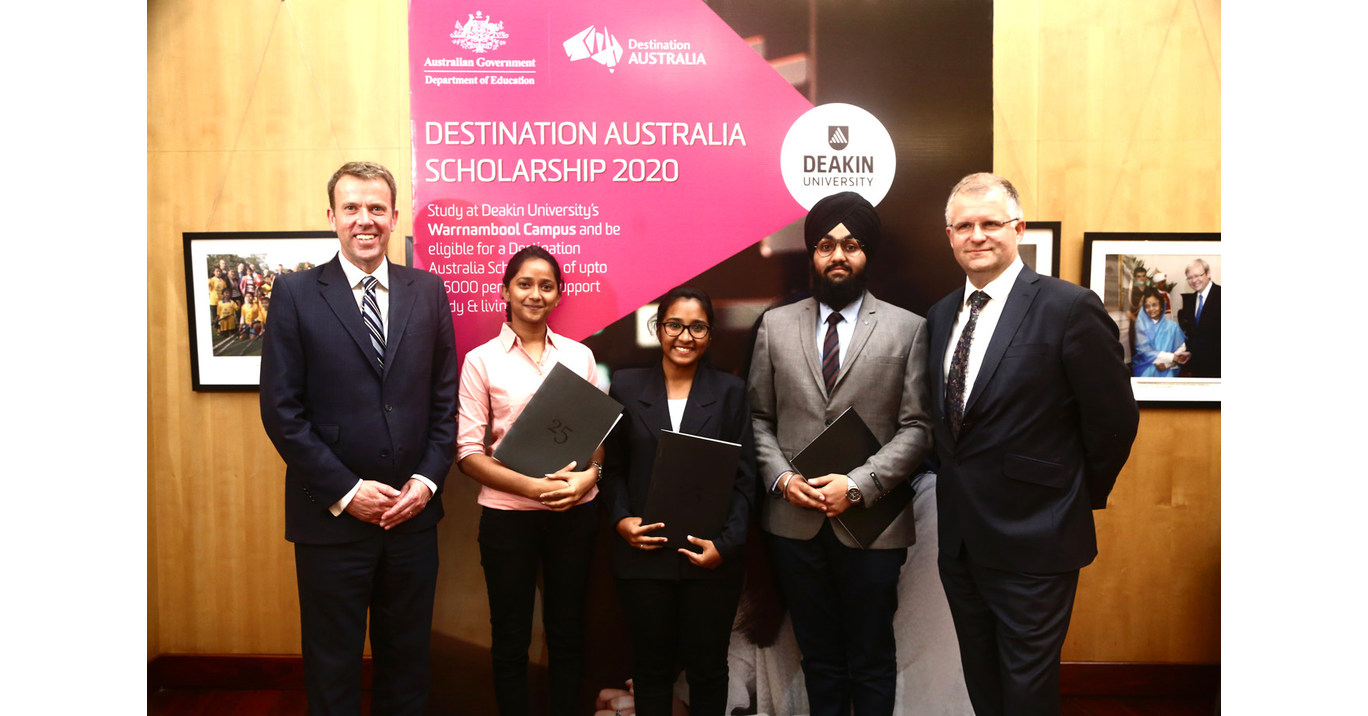 Sinh viên nhận học bổng Úc